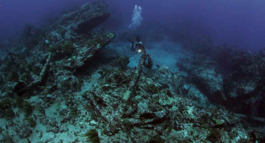 wreck in storm
