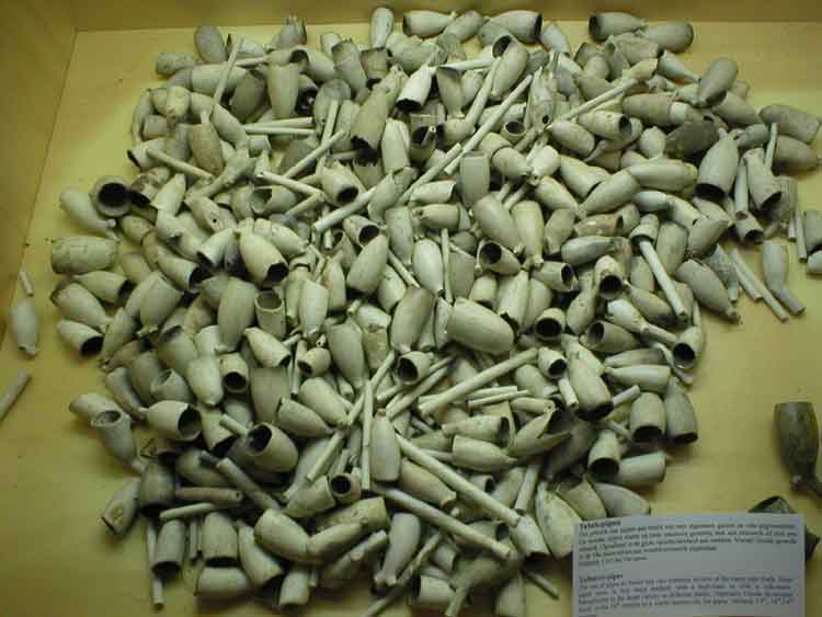 kaolin pipes